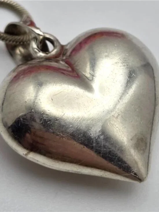 Vintage 925 Italy Sterling Silver Puffy Heart Pendant Necklace Snake Chain 17” - Picture 4 of 9